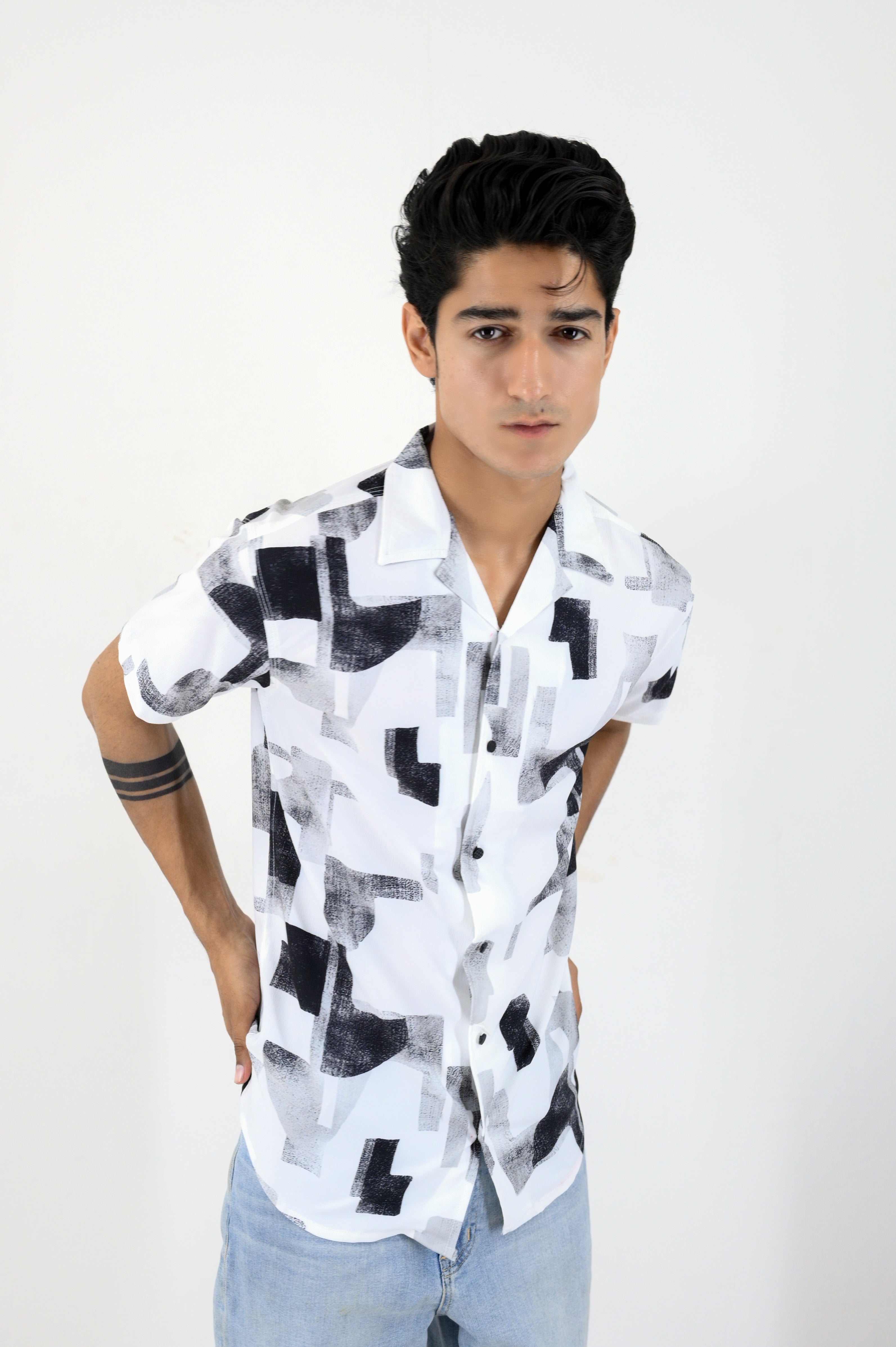 Summer Breeze Urban Brushstroke Casual Half Sleeve Shirt - White And Black